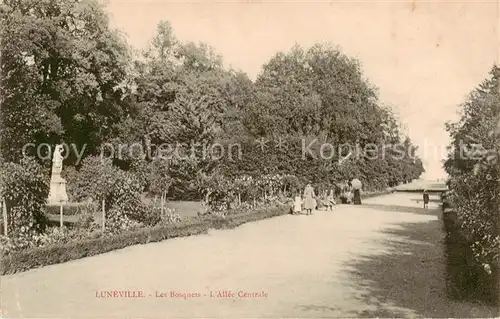 AK / Ansichtskarte Luneville_54_Meurthe et Moselle Les Bosquets LAllee Centrale 