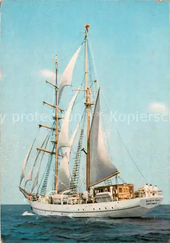 AK / Ansichtskarte 73825219 Segelschiffe Wilhelm Pieck 