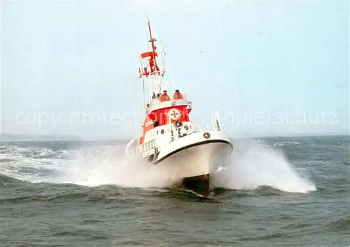 AK / Ansichtskarte  Boote Seenotkreuzer mit Tochterboot 19m Klasse GueNTER KUCHENBECKER HANS LueKEN 