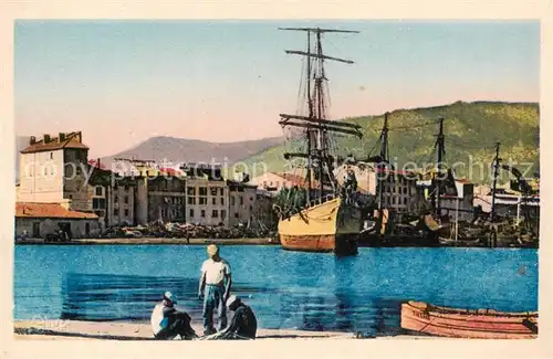 AK / Ansichtskarte Toulon_ sur Mer_83_Var Port marchand 