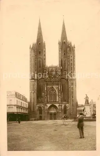 AK / Ansichtskarte Coutances_50_Manche La Cathedrale 