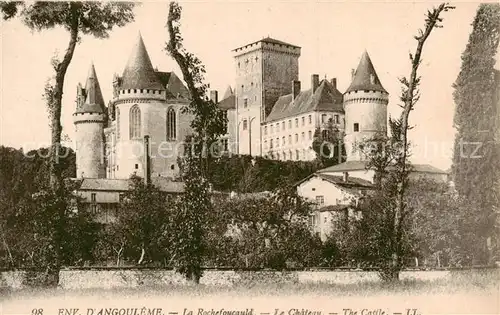 AK / Ansichtskarte Angouleme_16_Charente La Rochefoucauld Le Chateau 