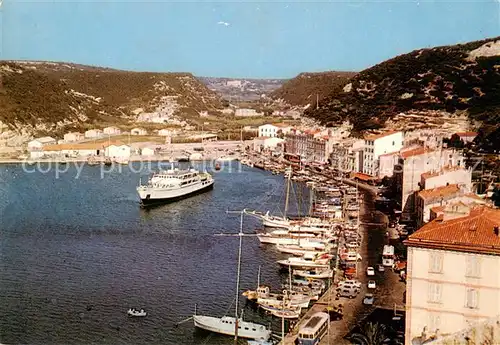 AK / Ansichtskarte Bonifacio_Corse_du_Sud La marine et le depart du bateau pour la Sardaigne Bonifacio_Corse_du_Sud