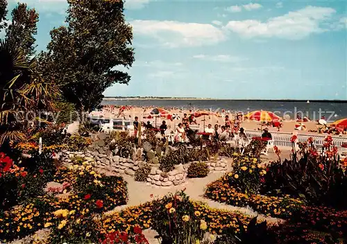 AK / Ansichtskarte La_Tranche sur Mer_85_Vendee La plage a travers les fleurs 