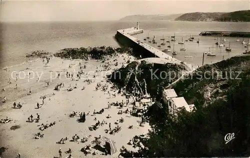 AK / Ansichtskarte Binic_Cotes_d_Armor La Plage et le Port Binic_Cotes_d_Armor