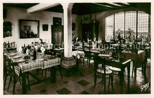 AK / Ansichtskarte Penestin_56_Morbihan Hotel de la Plage Un coin de la Salle a manger 