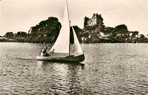 AK / Ansichtskarte Tregastel_22_Cotes d_Armor Le Chateau de Costaeres 