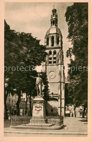 AK / Ansichtskarte Vendome_41_Loir et Cher La Tour Saint Martin et la Statue du Marechal de Rochambeau 