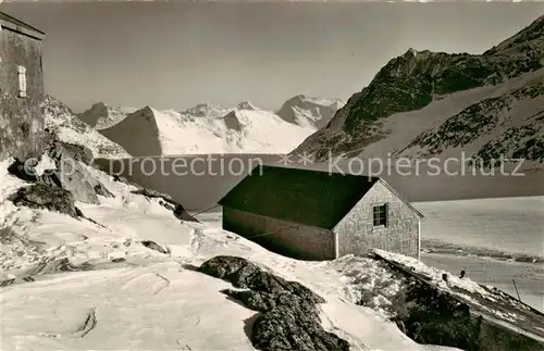 AK / Ansichtskarte Concordiahuette_2870m_Jungfrau_BE Helsenhorn Eggishorn Bortelhorn Monte Leone 