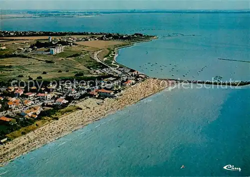 AK / Ansichtskarte Chatelaillon Plage_17_Charente Maritime Vue generale aerienne La plage le port et vue sur les Boucholeurs 