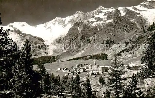 AK / Ansichtskarte Saas Fee_VS Panorama mit Alphubel Taeschhorn Dom Lenzspitze Walliser Alpen 