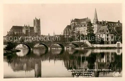 AK / Ansichtskarte Auxerre_89 Bords de lYonne La Cathedrale et lEglise St Germain 