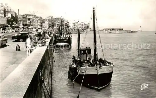 AK / Ansichtskarte Le_Treport_76 Le Port 