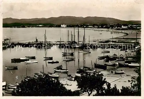 AK / Ansichtskarte Nice__06_Nizza Vue sur la plage de Frejus et le camp 