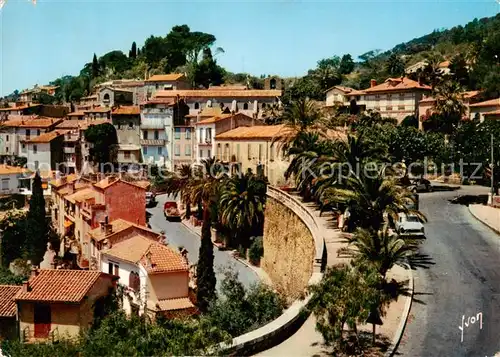 AK / Ansichtskarte Bormes les Mimosas_83_Var Ravissant village proche de la mer accroche au flanc dun versant abrupt 