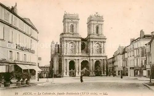 AK / Ansichtskarte Auch_32_Gers La Cathedrale facade Occidentale 