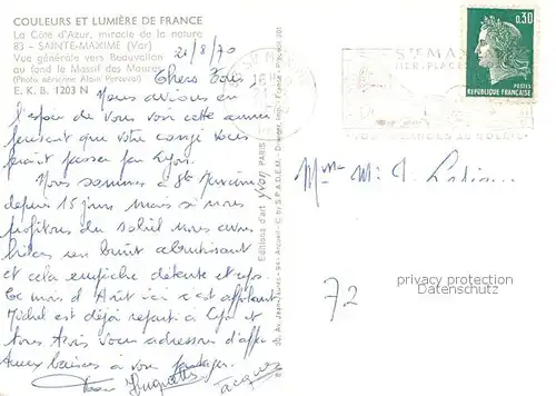 AK / Ansichtskarte Sainte Maxime sur Mer_83 Vue generale aerienne vers Beauvallon au fond le Massif des Maures 