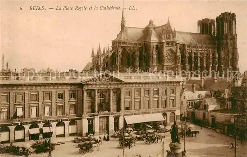 AK / Ansichtskarte Reims_51 La Place Royale et la Cathedrale 