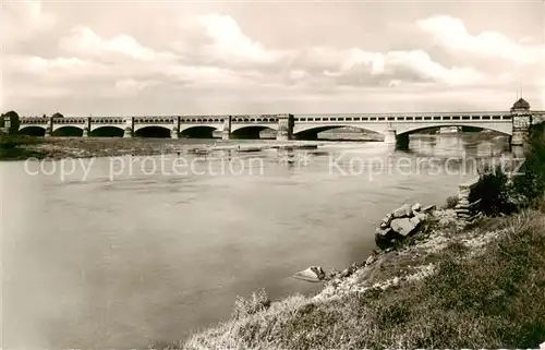 AK / Ansichtskarte  Minden__Westfalen_Weser Mittellandkanal ueberfuehrung ueber die Weser 