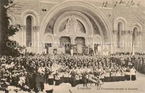 AK / Ansichtskarte  Lourdes_65 La Procession devant le Rosaire 