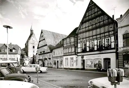 AK / Ansichtskarte  Stadthagen Markt mit Kirche Stadthagen