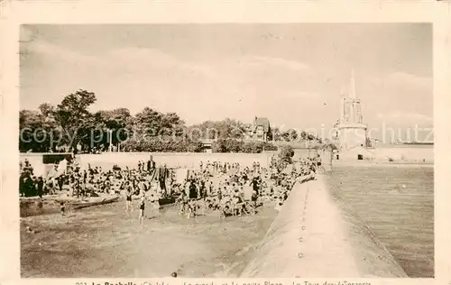 AK / Ansichtskarte La_Rochelle_17 La grande et la petite Plage La Tour des 4 Sergents 