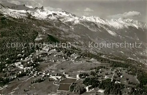 AK / Ansichtskarte Crans sur Sierre et les Alpes valaisannes Vue aerienne Crans sur Sierre
