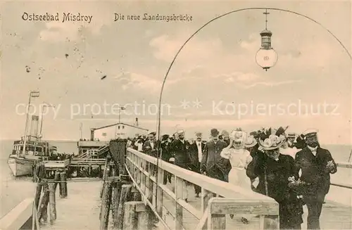 AK / Ansichtskarte  Misdroy_Ostseebad_Miedzyzdroje_PL Die neue Landungsbruecke 