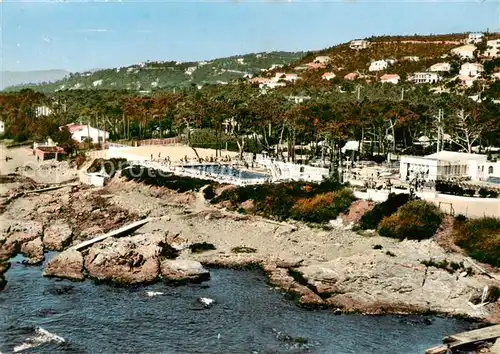 AK / Ansichtskarte  Cap_Sardineau_Les_Issambres_83_Var Les Issambes La Piscine du Village Vue aerienne 