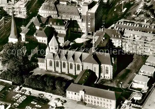 AK / Ansichtskarte Essen__Ruhr Ruhrbistum Essen Fliegeraufnahme von der Muenster Kathedrale 