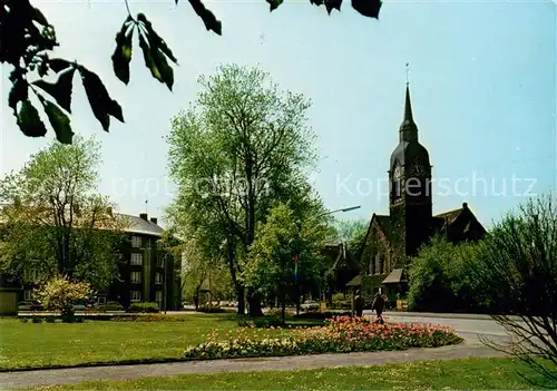 AK / Ansichtskarte Habinghorst_Castrop Rauxel Anlagen an der Wartburgstrasse mit ev Kirche 