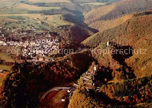 AK / Ansichtskarte Manderscheid_Eifel Fliegeraufnahme mit Ober und Niederburg am Liesental Manderscheid Eifel