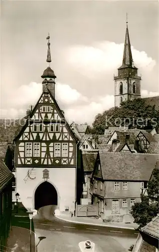 AK / Ansichtskarte  Oberursel_Taunus Altes Rathaus und Kath Kirche Oberursel Taunus