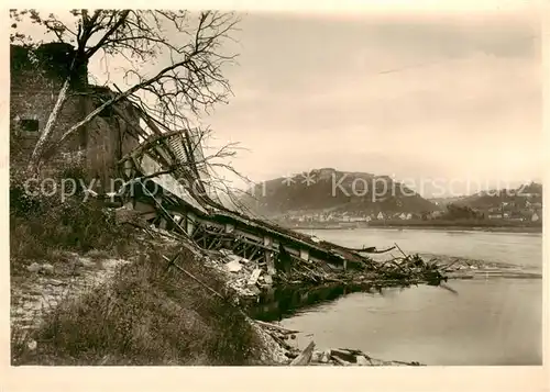 AK / Ansichtskarte Koblenz__Rhein Pont de chemin de fer detruit sur le Rhin Zerstoerte Eisenbahnbruecke 