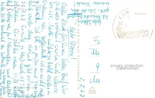 AK / Ansichtskarte Kamenz_Sachsen Platz der Befreiung Brunnen Kamenz Sachsen