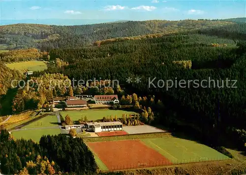 AK / Ansichtskarte Hachen_Sauerland Landessportbund NW Jugendausbildungsstaette und Sportschule Fliegeraufnahme Hachen_Sauerland