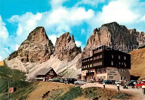 AK / Ansichtskarte Passo_di_Sella Rifugio Maria Flora Col Sassolungo Passo_di_Sella