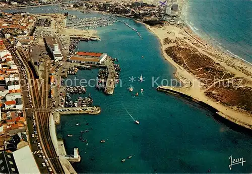 AK / Ansichtskarte  Saint-Gilles-Croix-de-Vie_Vendee La Vendee Vue aerienne Saint-Gilles-Croix-de-Vie