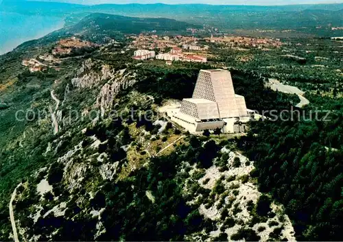 AK / Ansichtskarte Trieste_Triest_IT Monte Grisa Tempio Nazionale a Maria Madre e Regina Fliegeraufnahme 