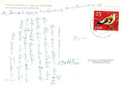 AK / Ansichtskarte Quedlinburg Blick vom Muenzenberg auf Schlossmuseum und stiftskirche Quedlinburg