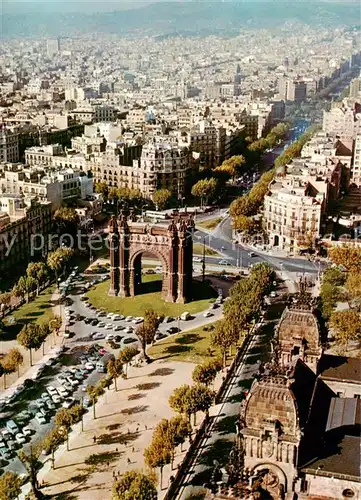 AK / Ansichtskarte  Barcelona_Cataluna Arco de Triunfo vista en helicoptero Barcelona Cataluna