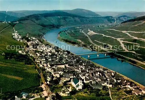 AK / Ansichtskarte Reil_Mosel Fliegeraufnahme Reil_Mosel