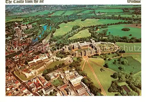 AK / Ansichtskarte Windsor__Castle_London_UK The Castle from the air 