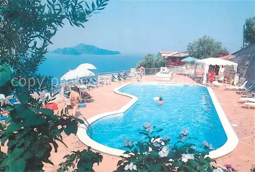 AK / Ansichtskarte 73837063 Massa_Lubrense_Sorrento_IT Ristorante Hotel Bellavista Swimming Pool 