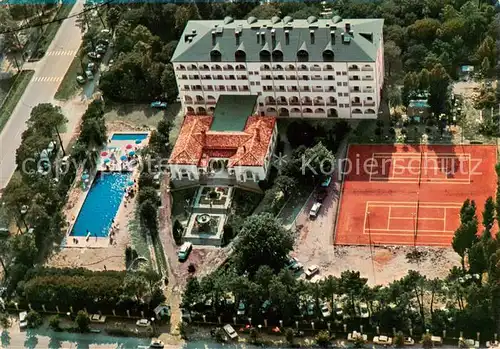 AK / Ansichtskarte Marina_di_Ravenna_IT Park Hotel Swimming Pool Tennisplatz 