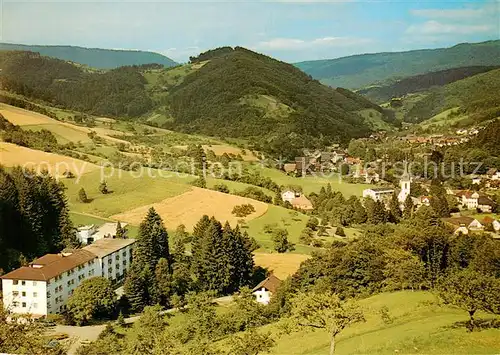 AK / Ansichtskarte 73838066 Nordrach Panorama Luftkurort mit Sanatorium Nordrach