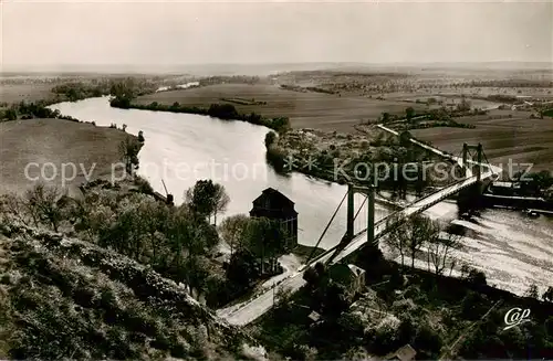 AK / Ansichtskarte Les_Andelys La Vallee de la Seine le Pont supendu pris du Chateau Gaillard Les_Andelys