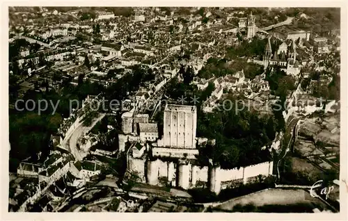 AK / Ansichtskarte Loches_37_Indre et Loire Vue prise en avion 