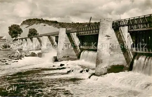 AK / Ansichtskarte Poses Le Barrage et la Cote des Deux Amants Poses