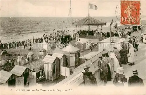 AK / Ansichtskarte Cabourg_14_Calvados La Terrasse et la Plage 